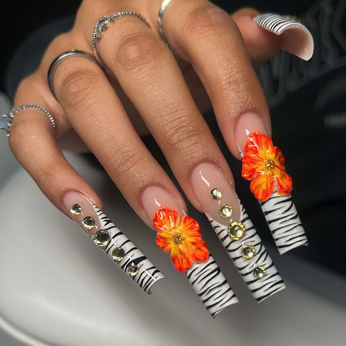 Pressed Flower Art - 24pcs Flower Press on Nails Art